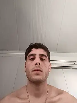 arenn1997 online show from 12/02/25, 12:21