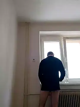 Snapshot of Chokakabraz chatting on 02/15/25, 12:43 Chokakabraz online show from 02/15/25, 12:43