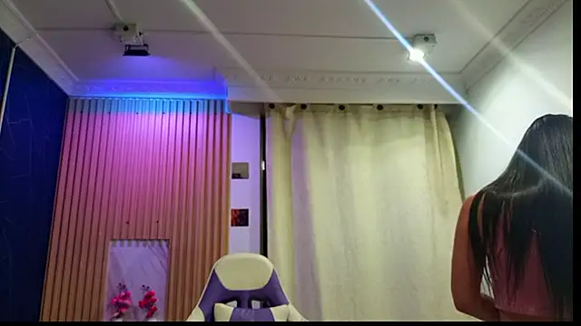 Snapshot of Cataleyalove_ADY chatting on 10/02/25, 07:48 Cataleyalove ADY online show from 10/02/25, 07:48