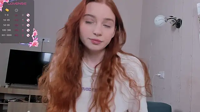 cinnabon girls online show from 12/16/24, 09:41