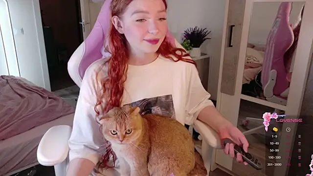 cinnabon girls online show from 10/30/25, 11:38