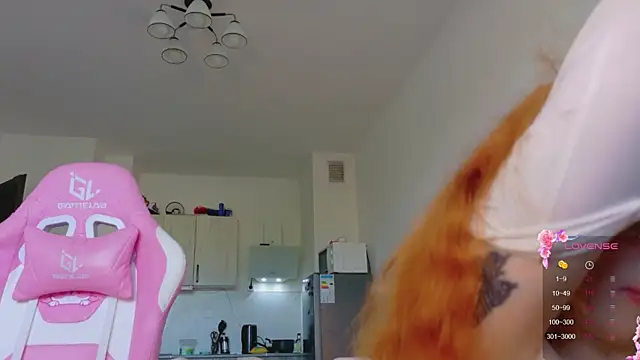 cinnabon girls online show from 06/30/26, 03:24