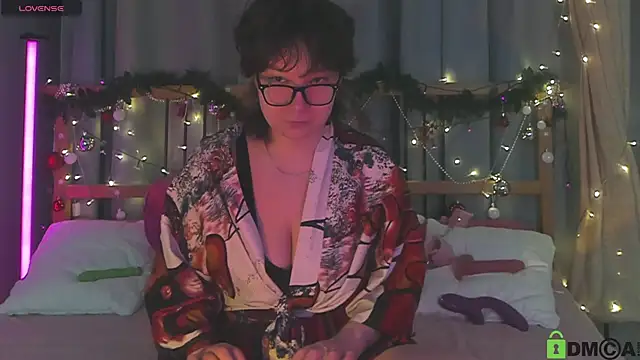 dreamgirllovee online show from 01/12/25, 01:21