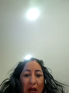 viollett 28 online show from 01/08/25, 12:38