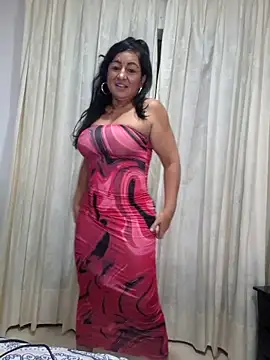 viollett 28 online show from 03/17/25, 12:19