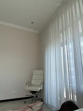 Hott Lolla online show from 02/25/25, 10:15