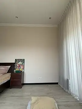 Hott Lolla online show from 04/15/26, 10:00