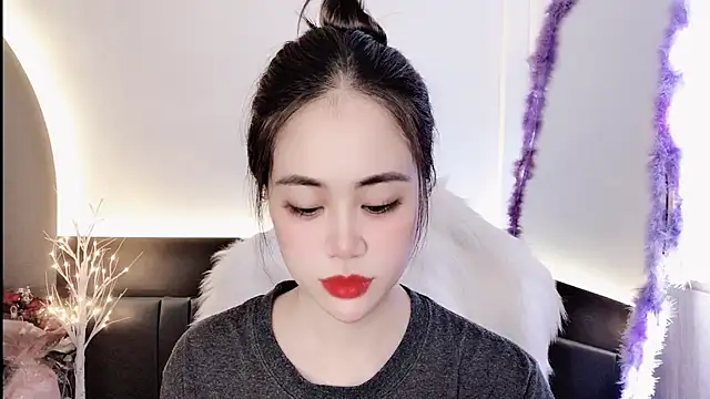 Snapshot of witch-39 chatting on 02/16/25, 07:37 witch-39 online show from 02/16/25, 07:37