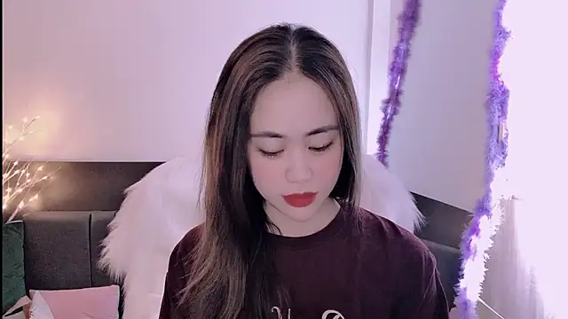 Snapshot of witch-39 chatting on 02/20/25, 02:57 witch-39 online show from 02/20/25, 02:57