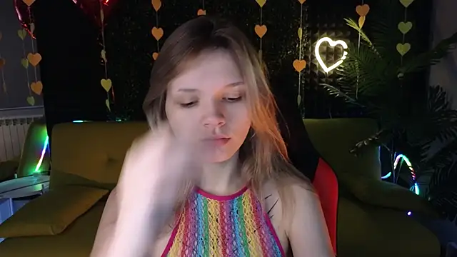 LitaBrom online show from 02/20/25, 01:14