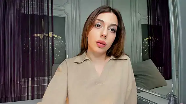 Snapshot of eva_lim chatting on 12/10/24, 03:44 eva lim online show from 12/10/24, 03:44