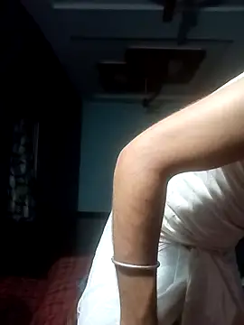 ansh777777777 online show from 04/15/26, 04:03