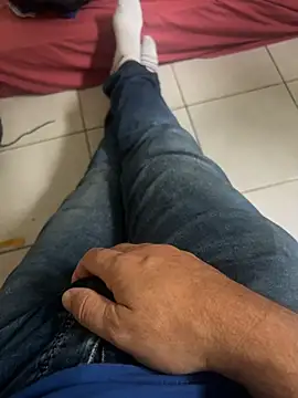 rjuanito973 online show from 03/09/26, 03:27