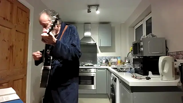 jimmybenido online show from 02/10/26, 05:39