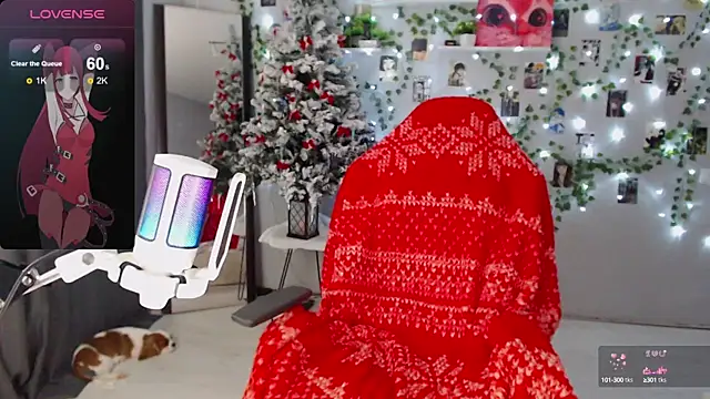 Snapshot of Meow_babe chatting on 12/12/24, 10:24 Meow babe online show from 12/12/24, 10:24