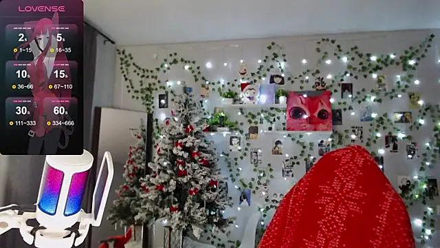 Snapshot of Meow_babe chatting on 12/18/24, 03:33 Meow babe online show from 12/18/24, 03:33