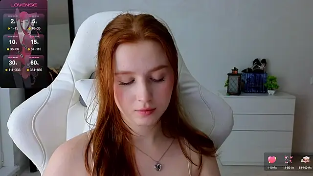 Snapshot of Meow_babe chatting on 01/11/25, 01:53 Meow babe online show from 01/11/25, 01:53