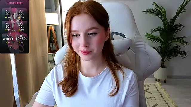 Snapshot of Meow_babe chatting on 01/17/25, 10:44 Meow babe online show from 01/17/25, 10:44