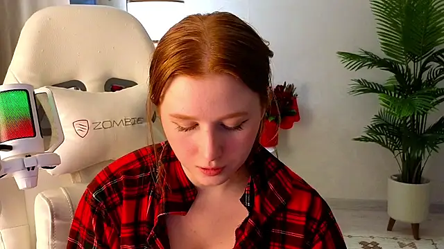 Snapshot of Meow_babe chatting on 01/22/25, 11:56 Meow babe online show from 01/22/25, 11:56