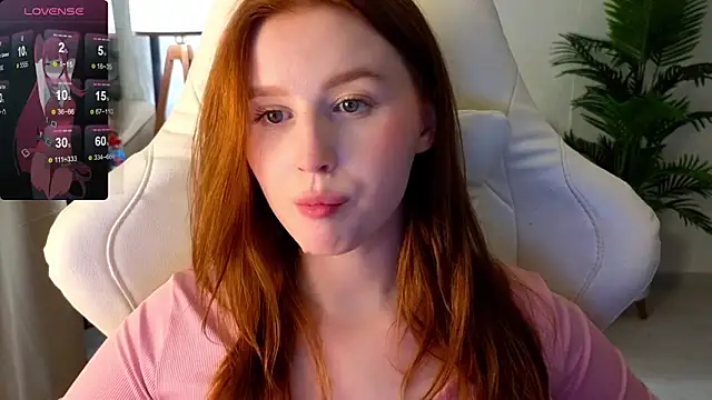 Snapshot of Meow_babe chatting on 02/09/25, 01:35 Meow babe online show from 02/09/25, 01:35