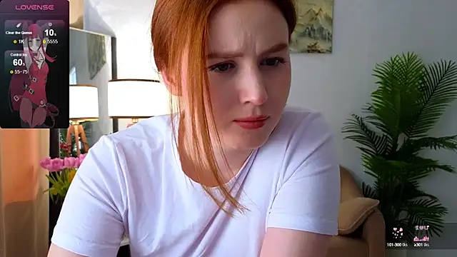 Snapshot of Meow_babe chatting on 03/10/25, 09:32 Meow babe online show from 03/10/25, 09:32