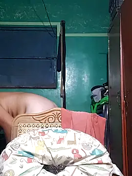 Snapshot of Cris29_84 chatting on 11/29/25, 08:39 Cris29 84 online show from 11/29/25, 08:39