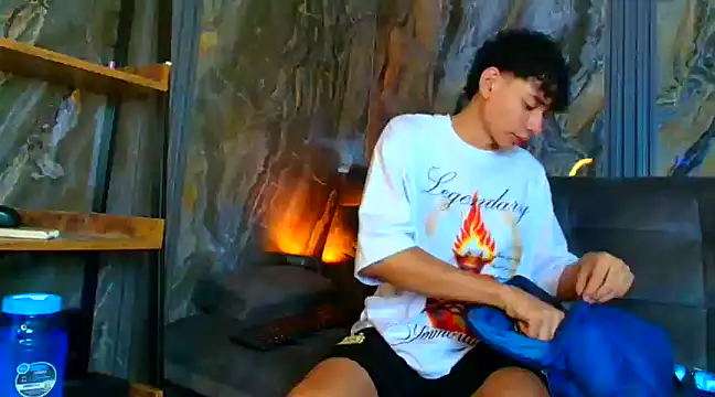 Snapshot of Daviid_laidd chatting on 01/25/25, 10:07 Daviid laidd online show from 01/25/25, 10:07