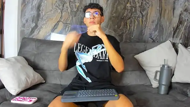 Snapshot of Daviid_laidd chatting on 09/29/25, 07:08 Daviid laidd online show from 09/29/25, 07:08