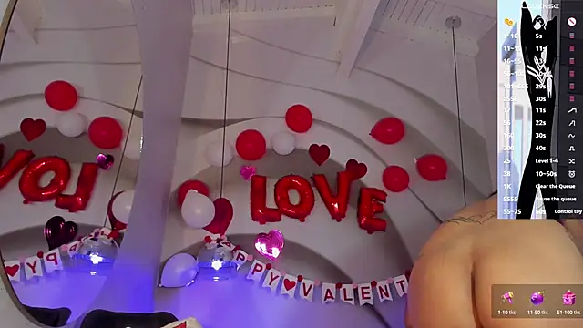 IamNayuta online show from 02/09/25, 11:15