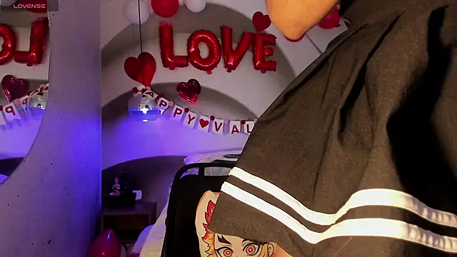 IamNayuta online show from 02/10/25, 08:53