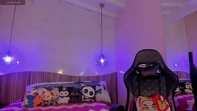 IamNayuta online show from 12/14/25, 08:35