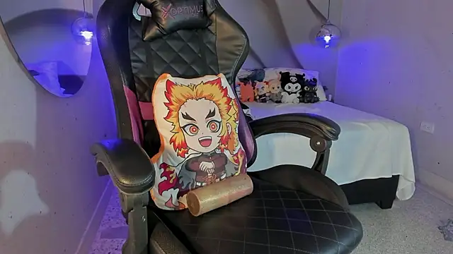 IamNayuta online show from 01/10/26, 08:21