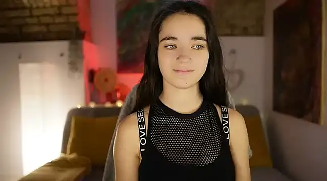 Gia Paige18 online show from 12/08/24, 12:41