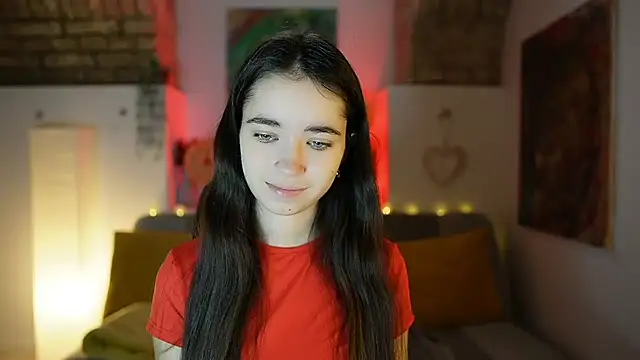 Gia Paige18 online show from 01/12/25, 09:08