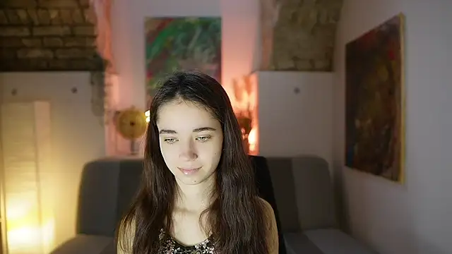 Gia Paige18 online show from 03/21/25, 09:34