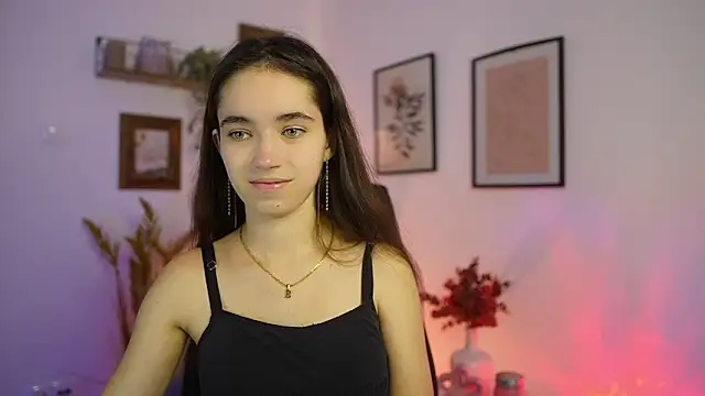 Gia Paige18 online show from 10/11/25, 01:09