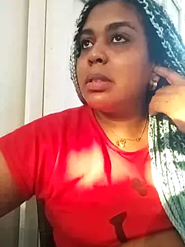 ELLA KELLY online show from 03/05/25, 12:00