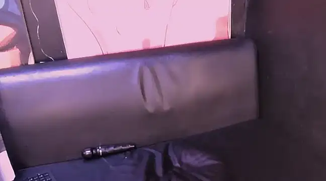 Snapshot of Ebonycutiex chatting on 02/13/25, 06:30 Ebonycutiex online show from 02/13/25, 06:30