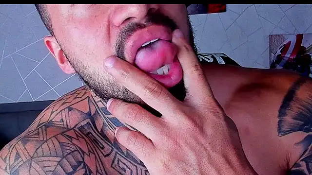 Cristian Walker online show from 04/07/26, 12:27