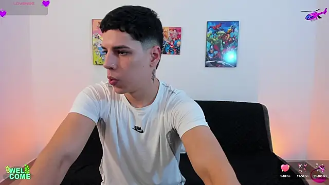 jonathanjoestar  online show from 09/20/25, 09:49