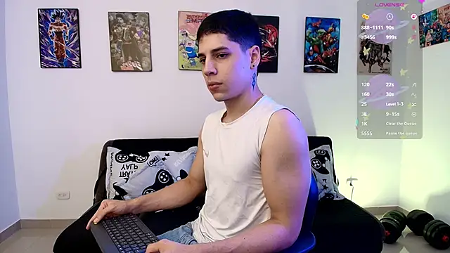 jonathanjoestar  online show from 05/17/26, 11:23