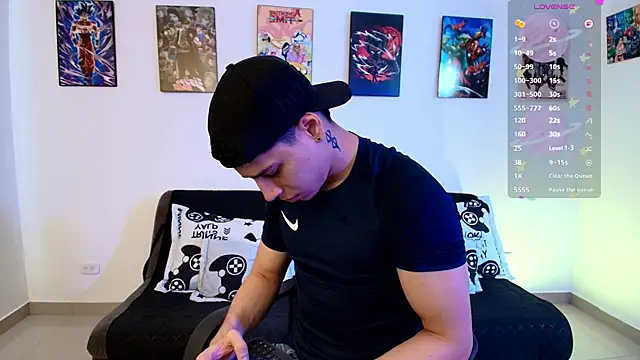 jonathanjoestar  online show from 05/19/26, 08:59