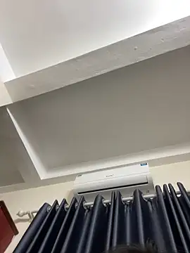 Louis Baby online show from 03/04/25, 03:26