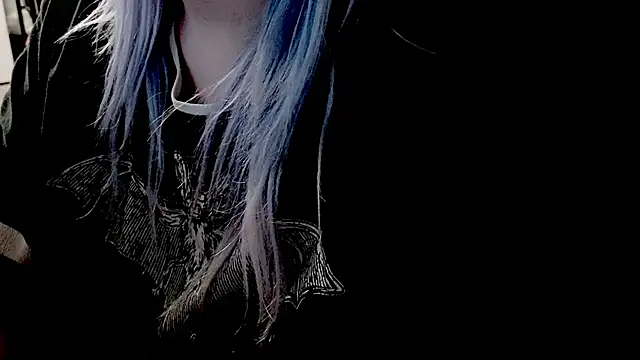 Snapshot of doomednympho chatting on 12/31/24, 03:45 doomednympho online show from 12/31/24, 03:45