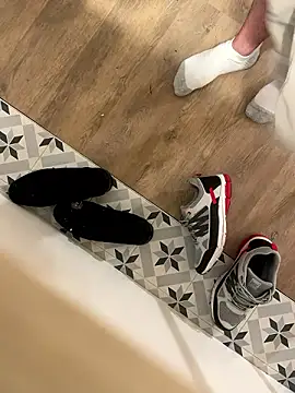 dimitriei online show from 12/09/24, 07:17