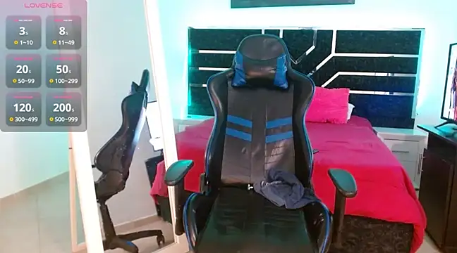 -MiaDelight- online show from 02/12/25, 01:48