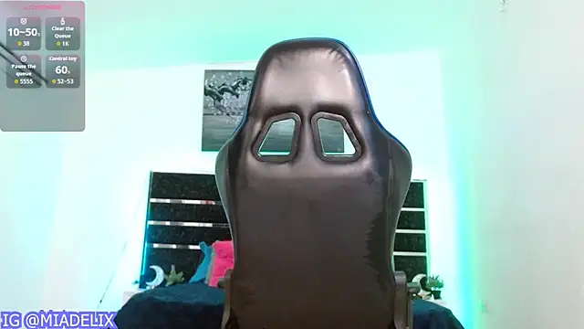 -MiaDelight- online show from 03/12/26, 03:29