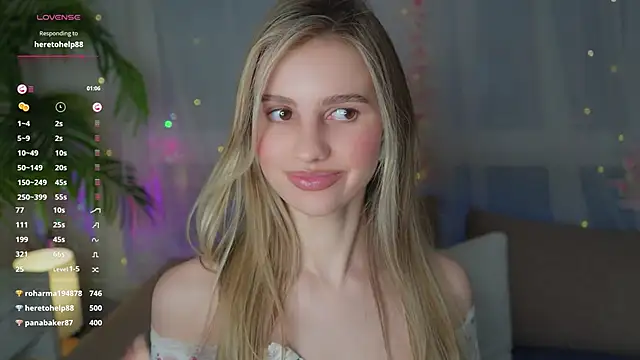 Fluffy-Angel online show from 02/06/25, 02:26