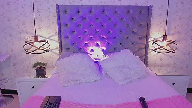 MiaWinx online show from 01/06/25, 10:15