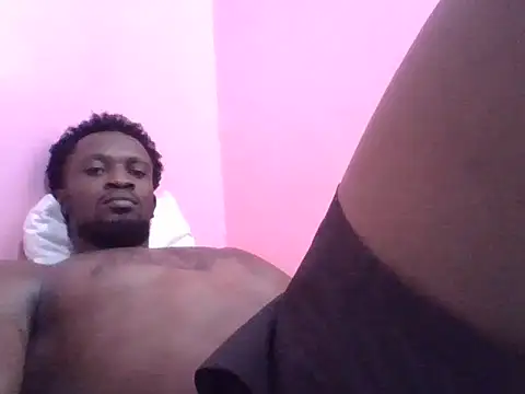 Snapshot of Tonedom chatting on 11/01/25, 09:00 Tonedom online show from 11/01/25, 09:00